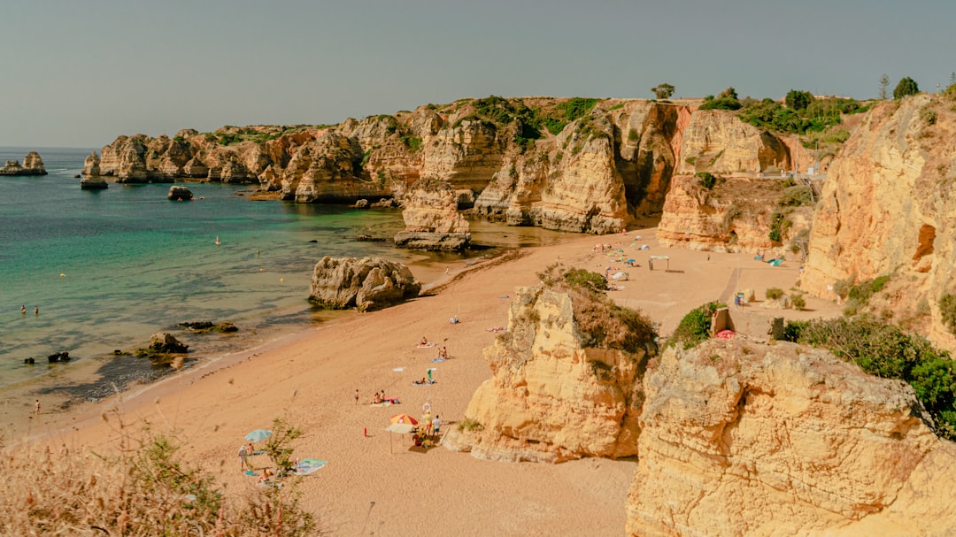 The Algarve in May & June 2026: A Week-by-Week Local Guide